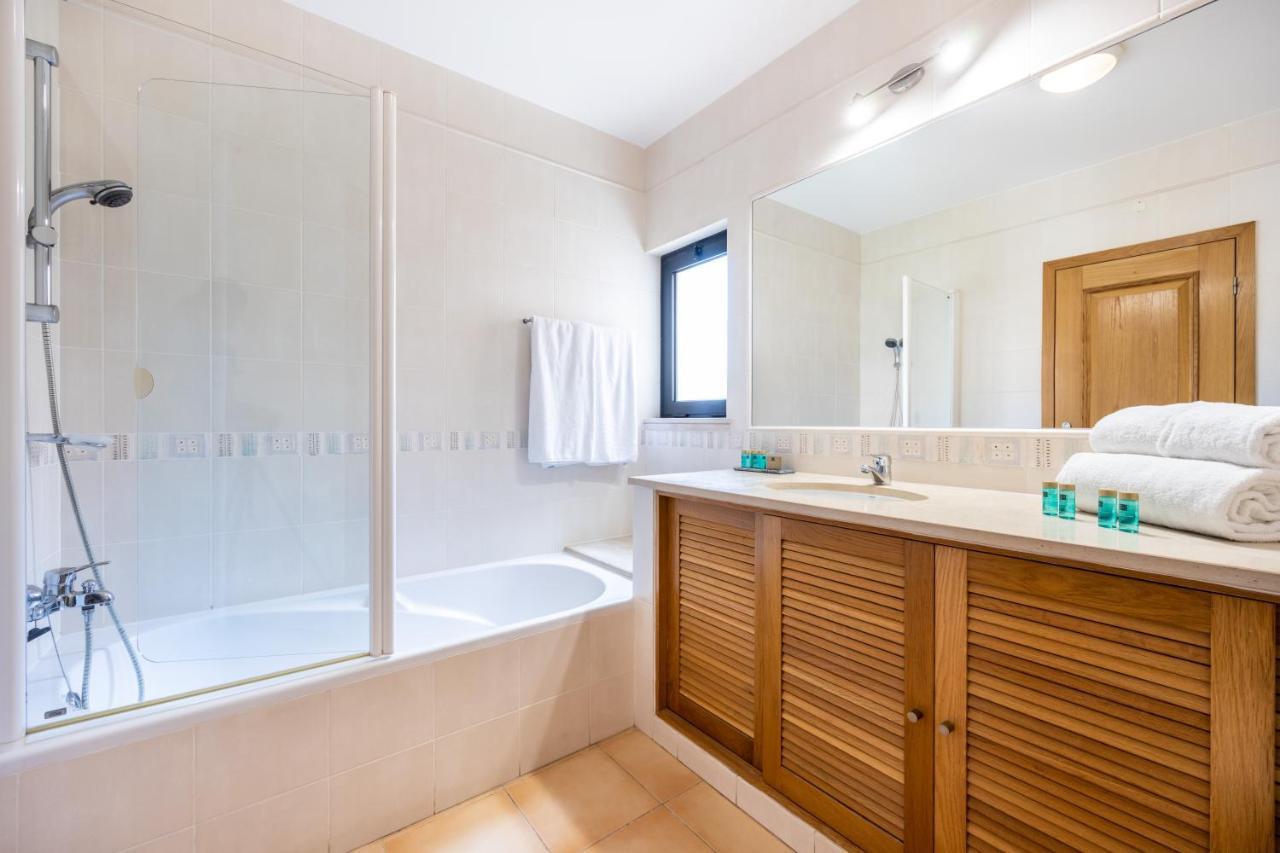 Aum Praia Da Luz Resort Apartment Ngoại thất bức ảnh
