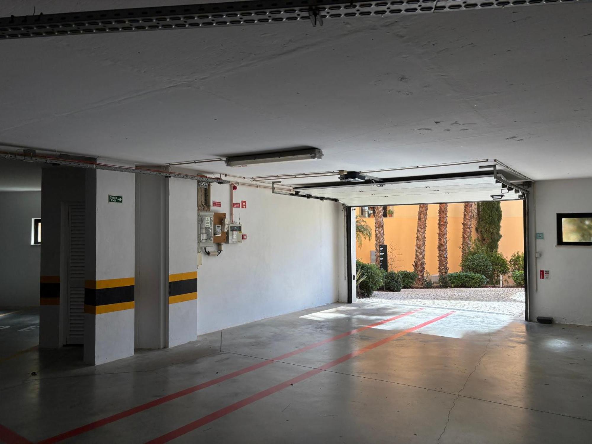 Aum Praia Da Luz Resort Apartment Ngoại thất bức ảnh