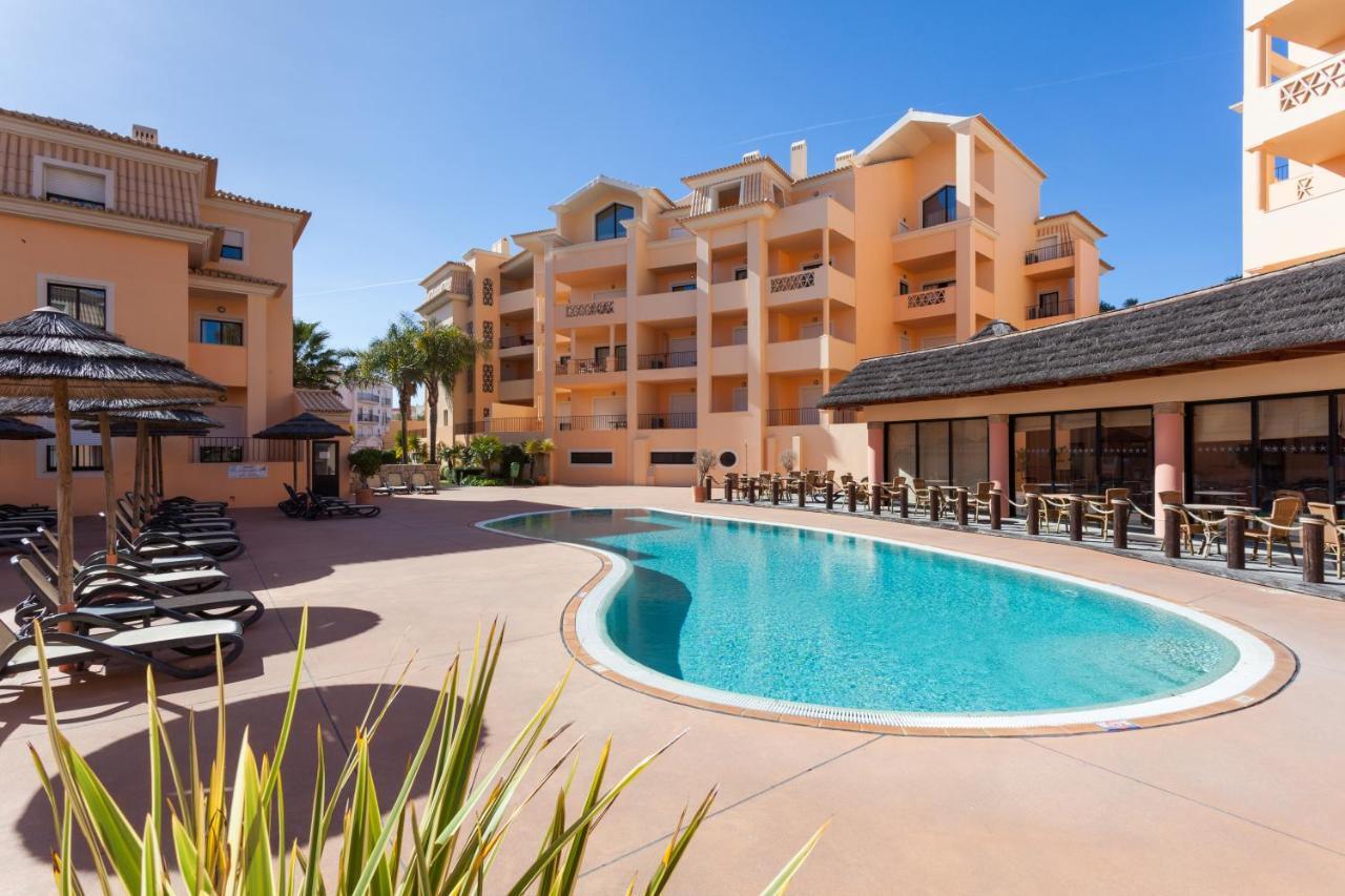 Aum Praia Da Luz Resort Apartment Ngoại thất bức ảnh
